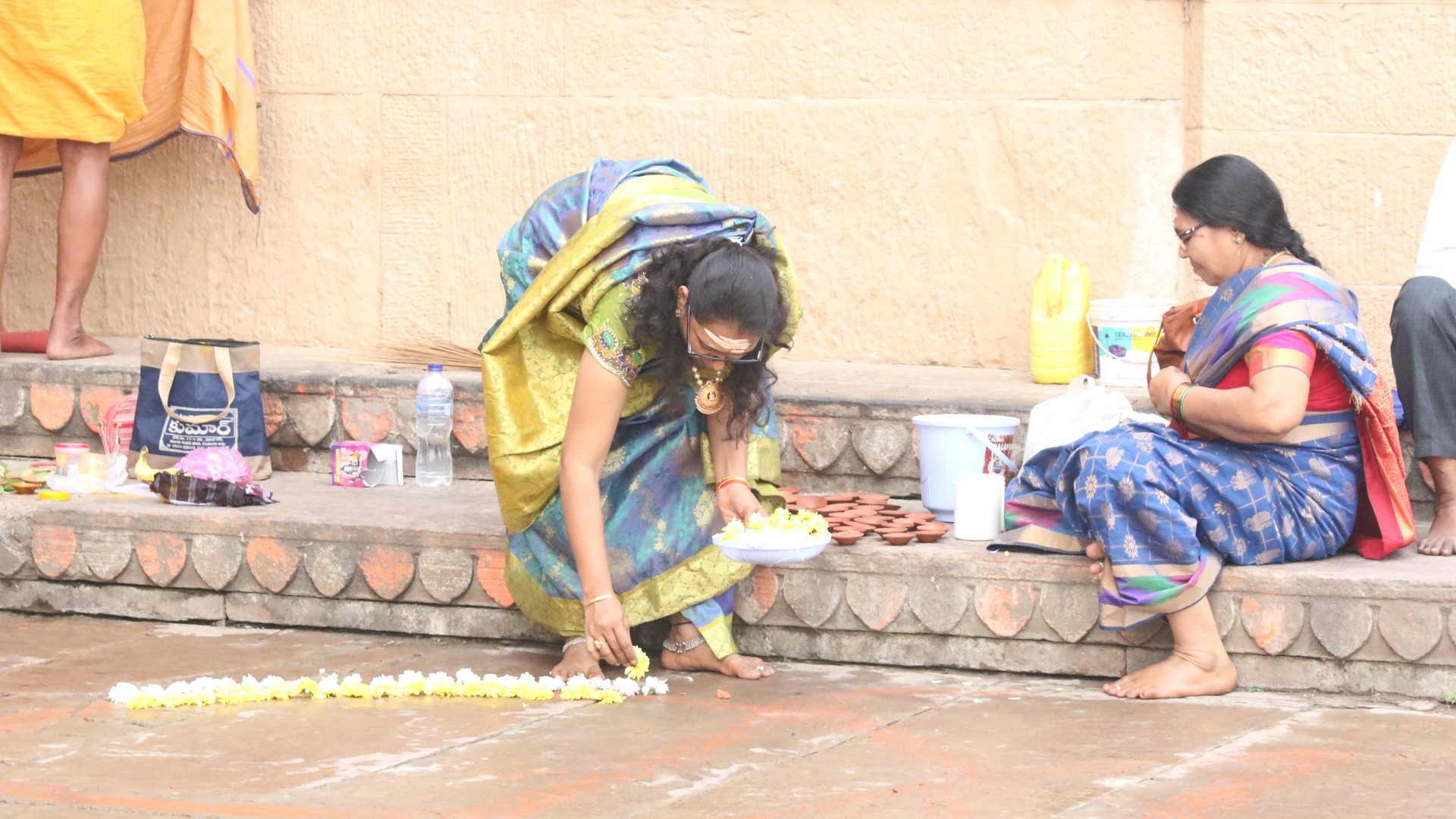 Varanasi ghats and Hindu rituals along the Ganga